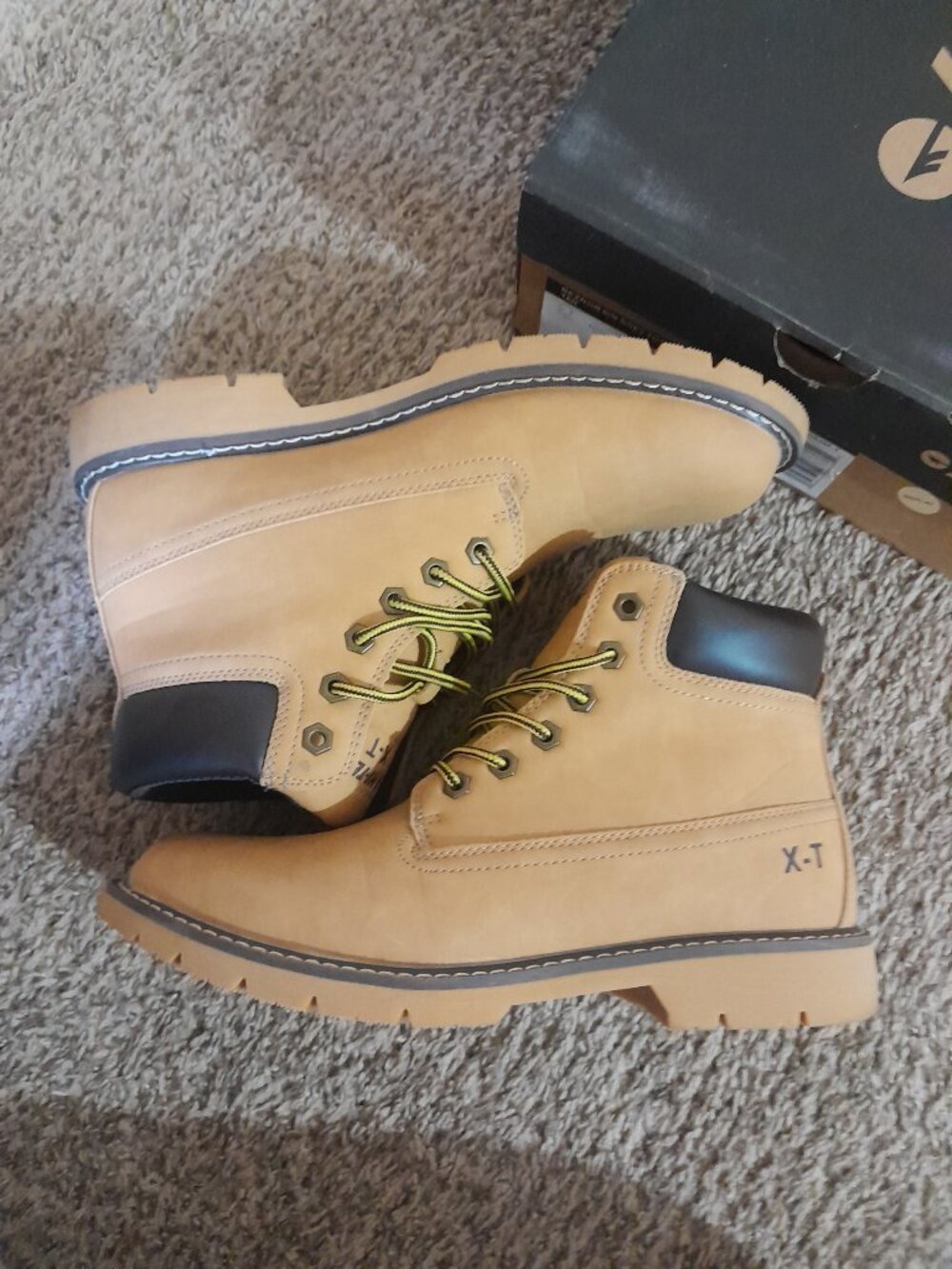 Hi tec boots - Picture 6 of 6